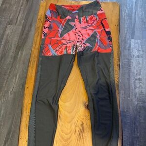 Nikki B Gymshark pants